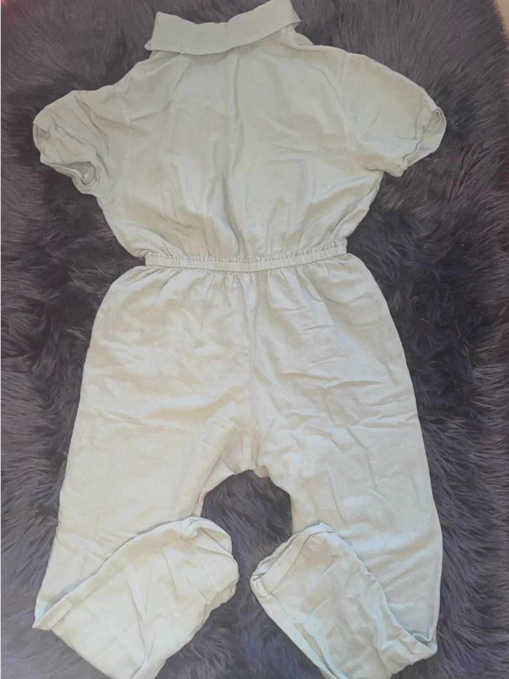 Jessica Simpson Sage Green Button-Front Puff Sleeve Blouse - Picture 4 of 4